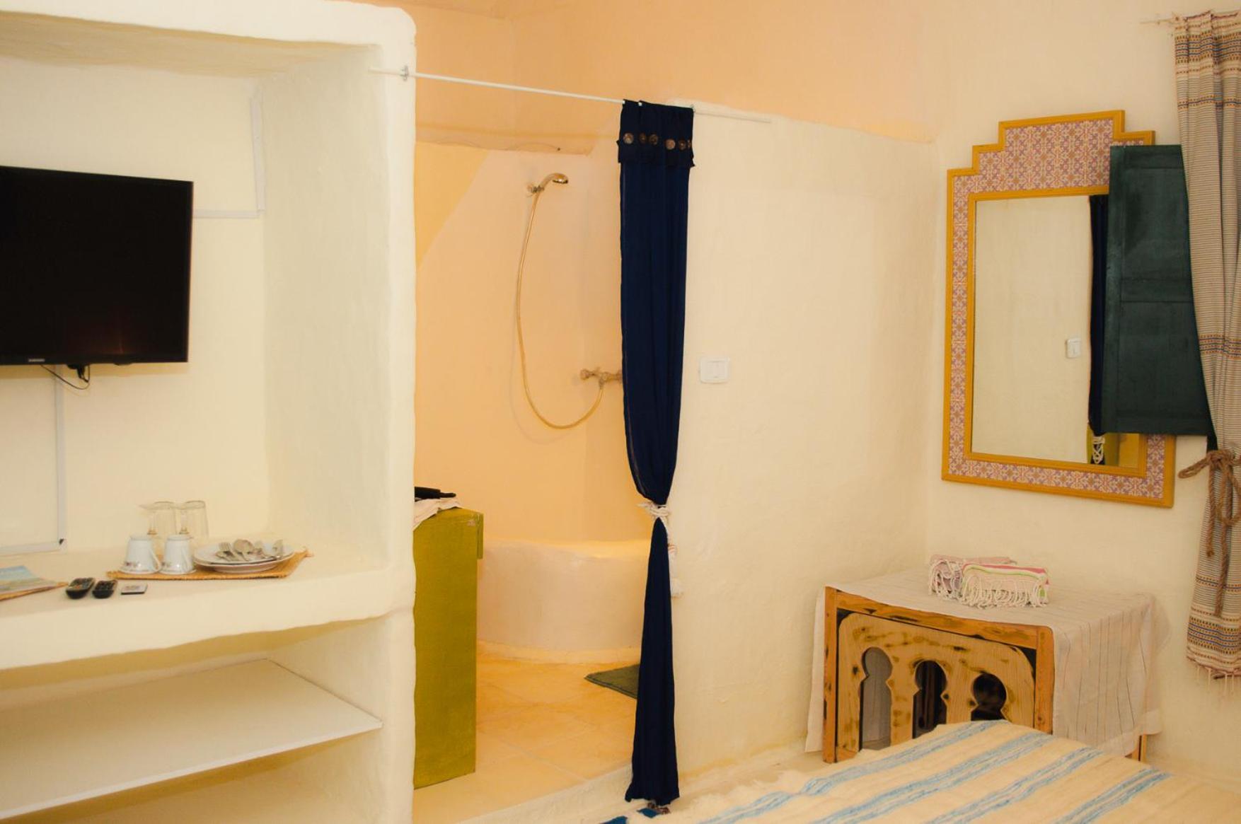 Dar Oueghlani - Maison D'Hotes El May Bagian luar foto