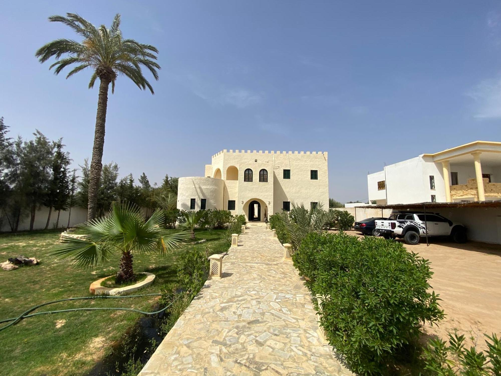 Dar Oueghlani - Maison D'Hotes El May Bagian luar foto