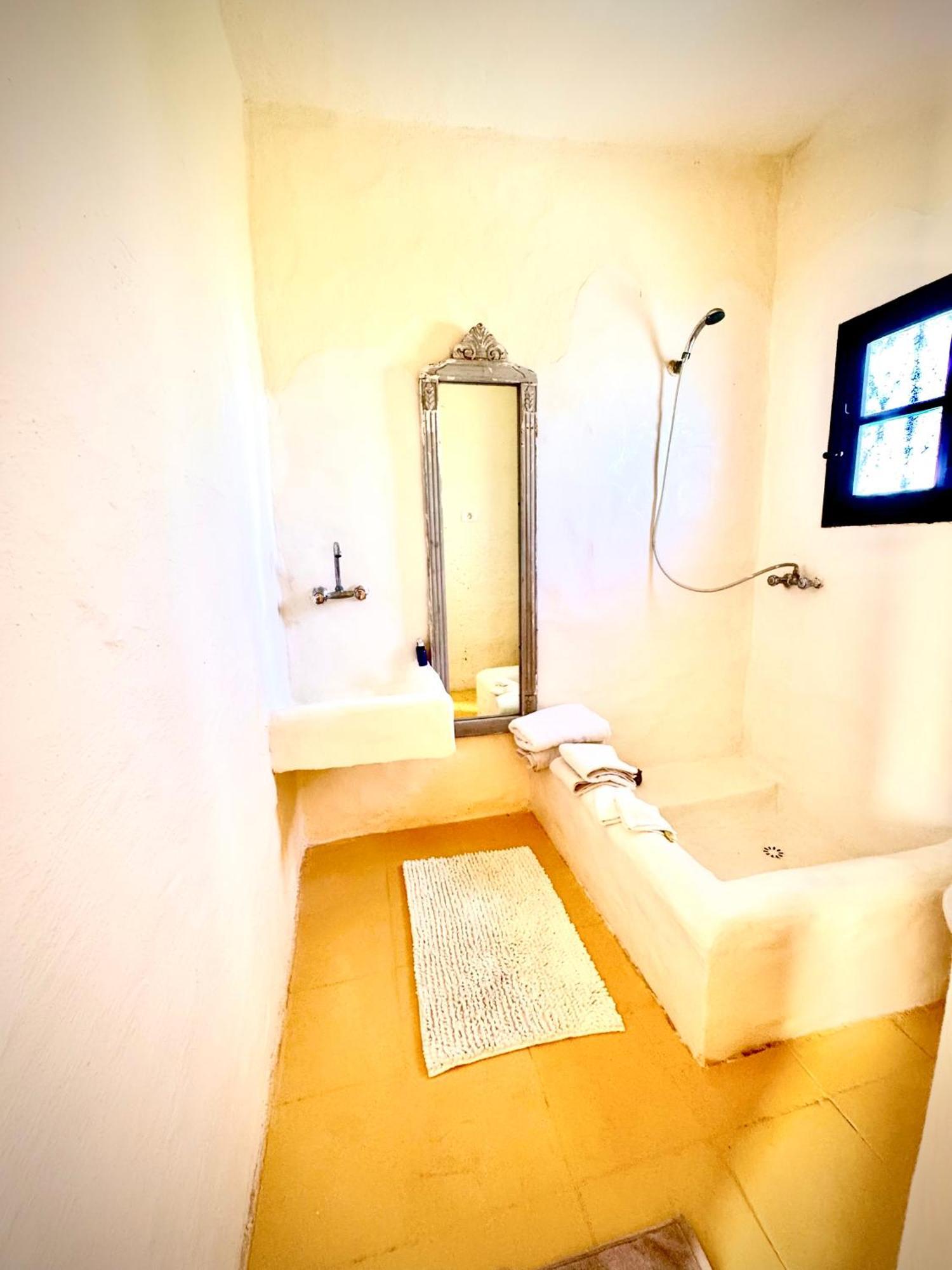 Dar Oueghlani - Maison D'Hotes El May Bagian luar foto